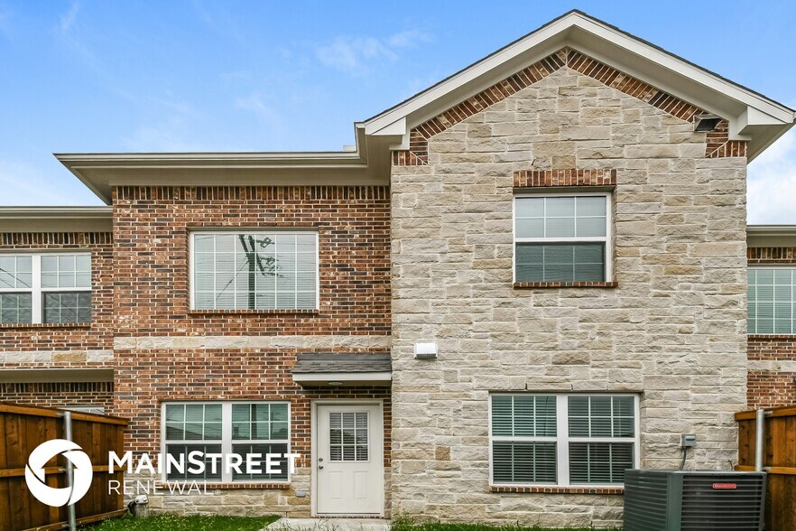 Building Photo - 1202 Alisa Ln.