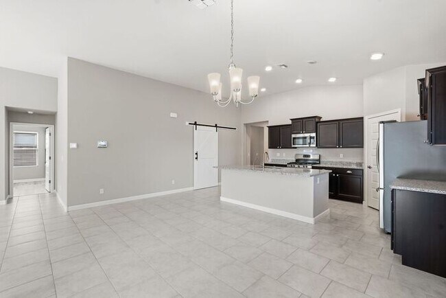 Building Photo - 9684 N Texas Ebony Ln