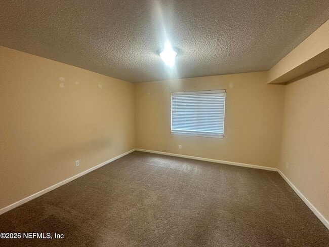 Building Photo - 3865 Campenero Ct