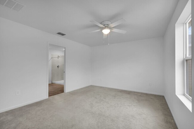 Building Photo - SW Ocala 3/2 Home in Marion Ranch