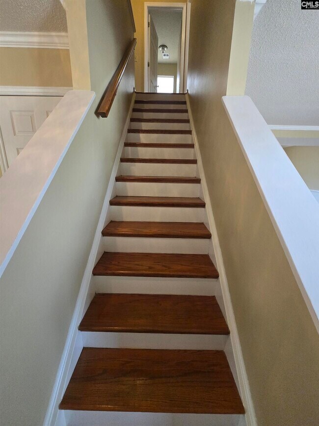 Building Photo - 208 Sagamare Rd