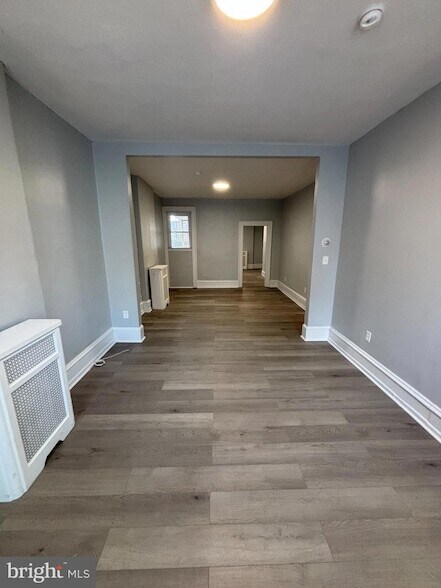 Building Photo - 318 E Marshall St