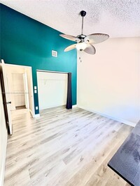 Building Photo - 1847 Runners Way