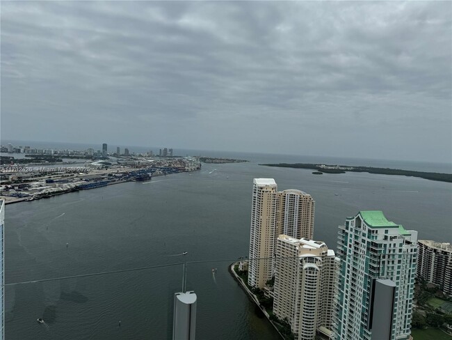 Building Photo - 300 Biscayne Blvd