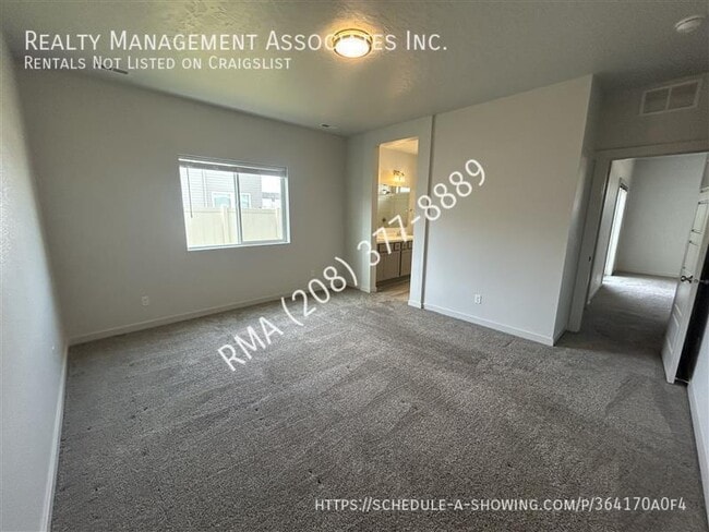 Building Photo - 6593 S Donaway Ave