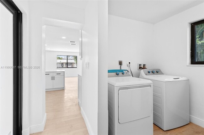 Building Photo - 14171 SW 37th Ct