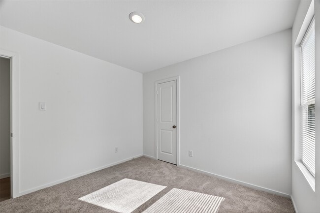 Building Photo - 18510 Autumn Hts Ln