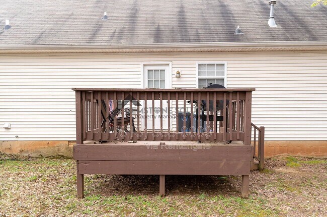 Building Photo - 3003 Penny Ln