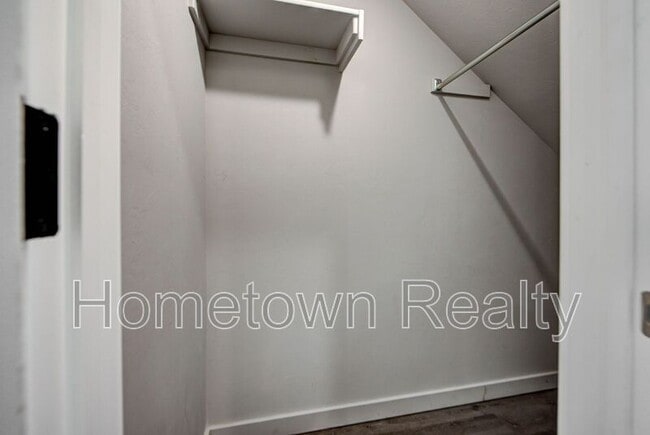 Building Photo - 8921 NW 109th Terrace