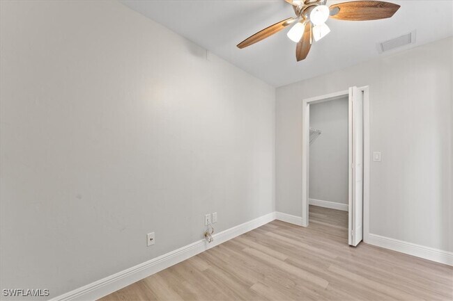Building Photo - 2398 54th Terrace SW