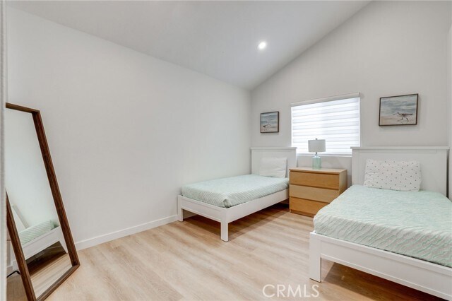 Building Photo - 118 18th St