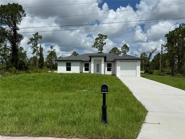 Building Photo - 322 McArthur Blvd