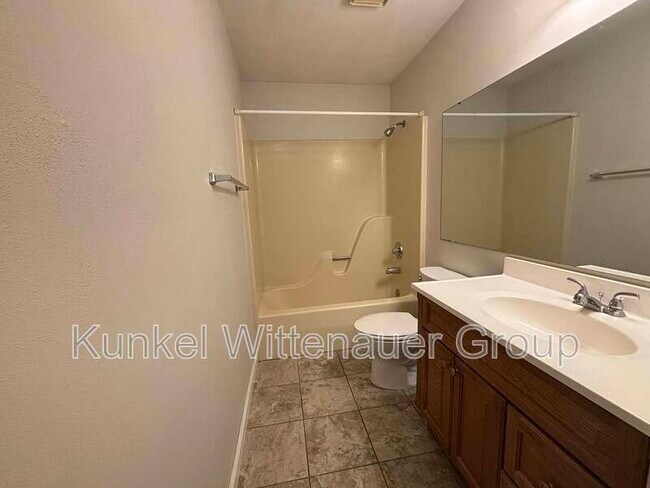 Building Photo - 206 Eagle Ridge