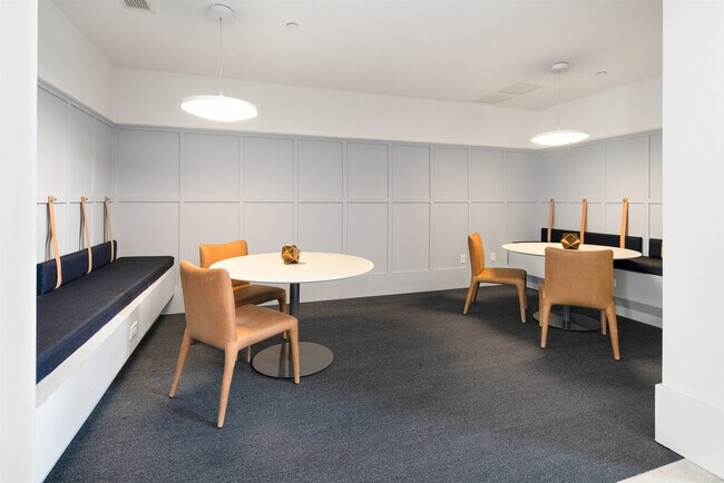 Building Photo - 8936 Williams Cir