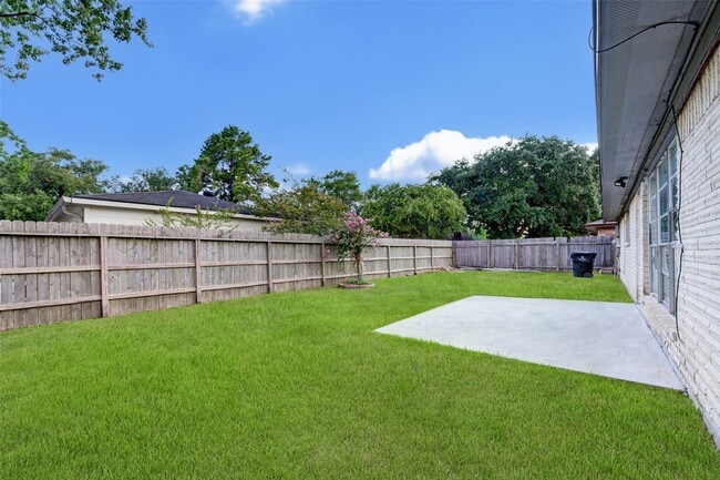 Building Photo - 16603 Kieth Harrow Blvd