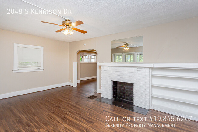 Primary Photo - 2048 S Kennison Dr