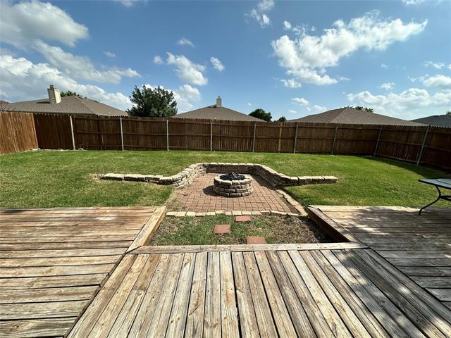 Building Photo - 1712 Silverwood Ln