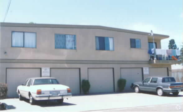 Building Photo - 5430 Shasta Ave
