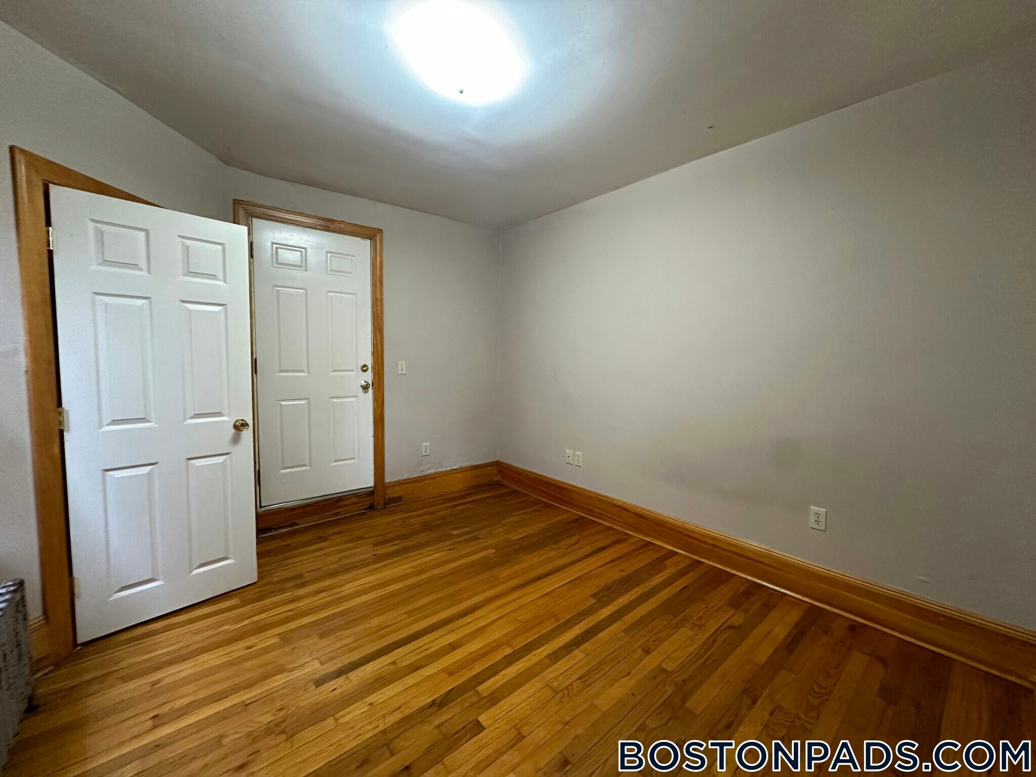 Building Photo - 137 Marcella St