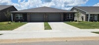 Building Photo - 517 NW 68th Ave
