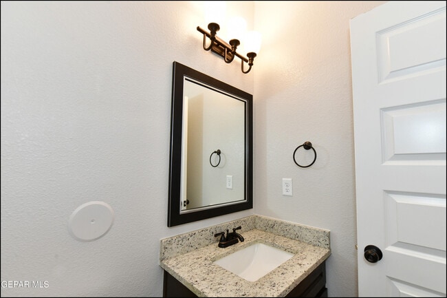 Building Photo - 2712 Sammy Cervantes St