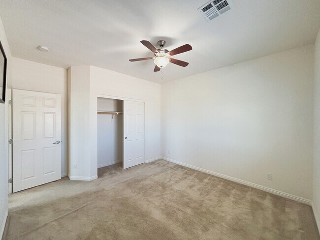 Building Photo - 8010 Bodie Island Ct