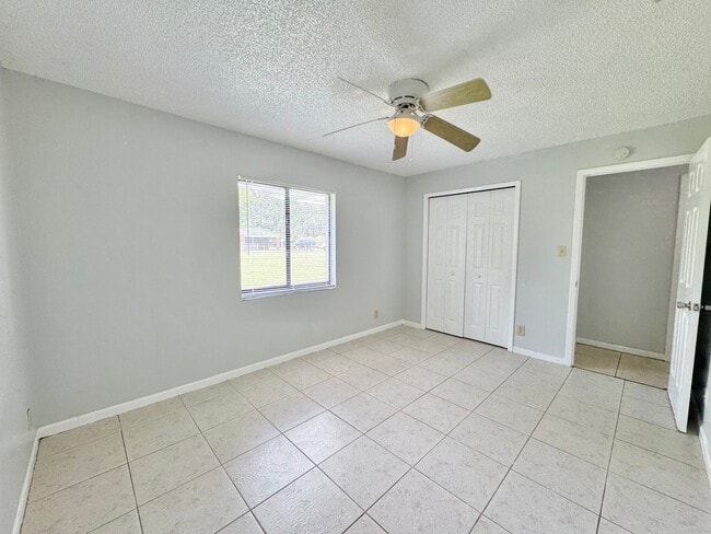 Building Photo - 770-780 E North St