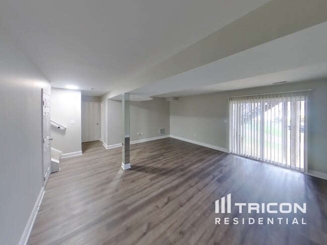 Building Photo - 7 Stone Garden Ct