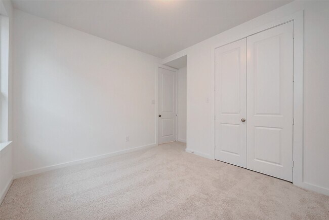 Building Photo - 11430 Gossamer Wing Ln