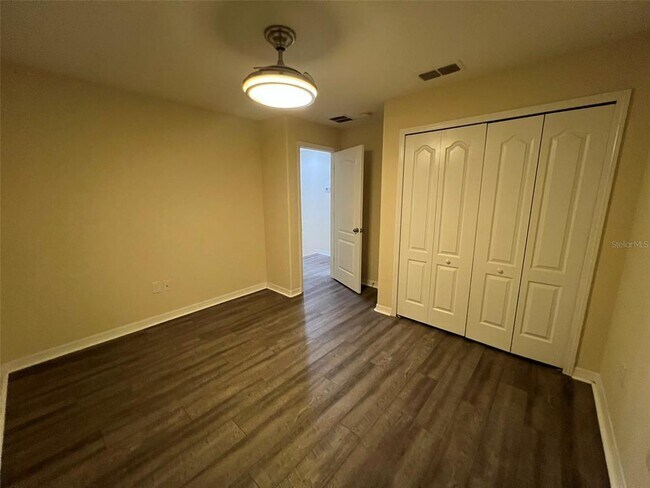 Building Photo - 9110 Savannah Grove Ln