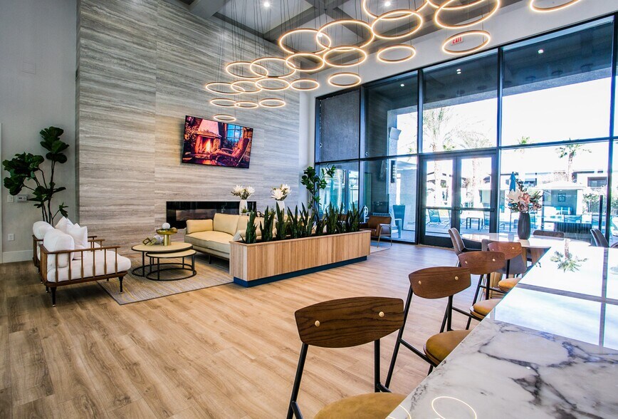 Lyric Apartments 304 E Silverado Ranch Blvd Las Vegas NV 89183