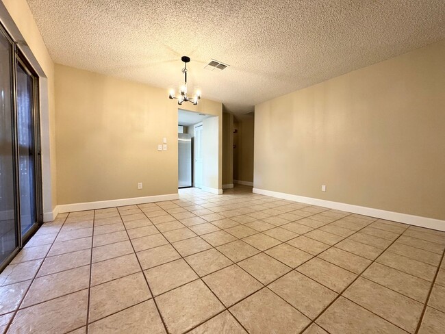Building Photo - Newly Renovated 3/2 Home ~ Updated Kitchen ~ Fenced Yard!