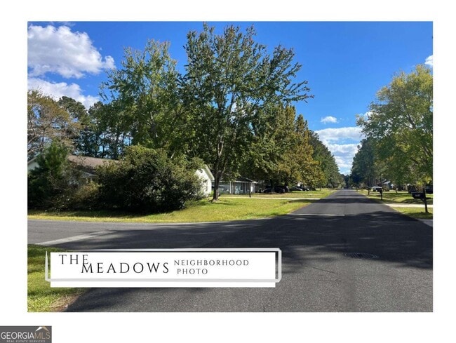 Building Photo - 108 Crestwood Ct