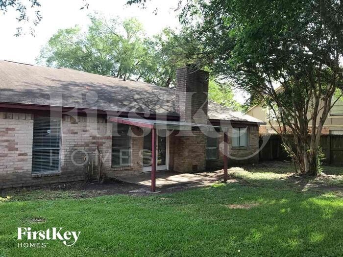Building Photo - 8611 Running Bird Ln