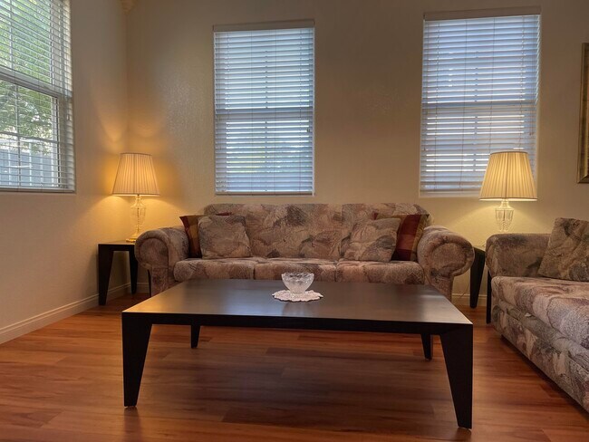 Living Room - 3912 Sweet Pine St