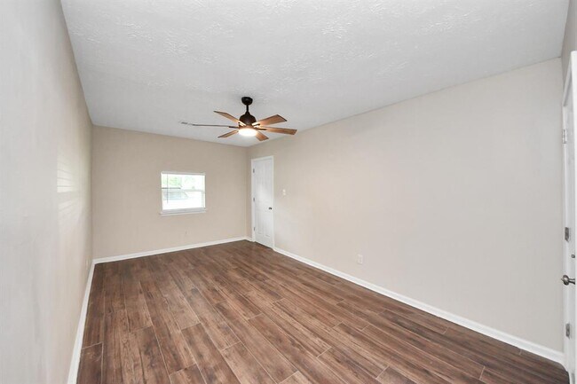 Building Photo - 2919 Elser St
