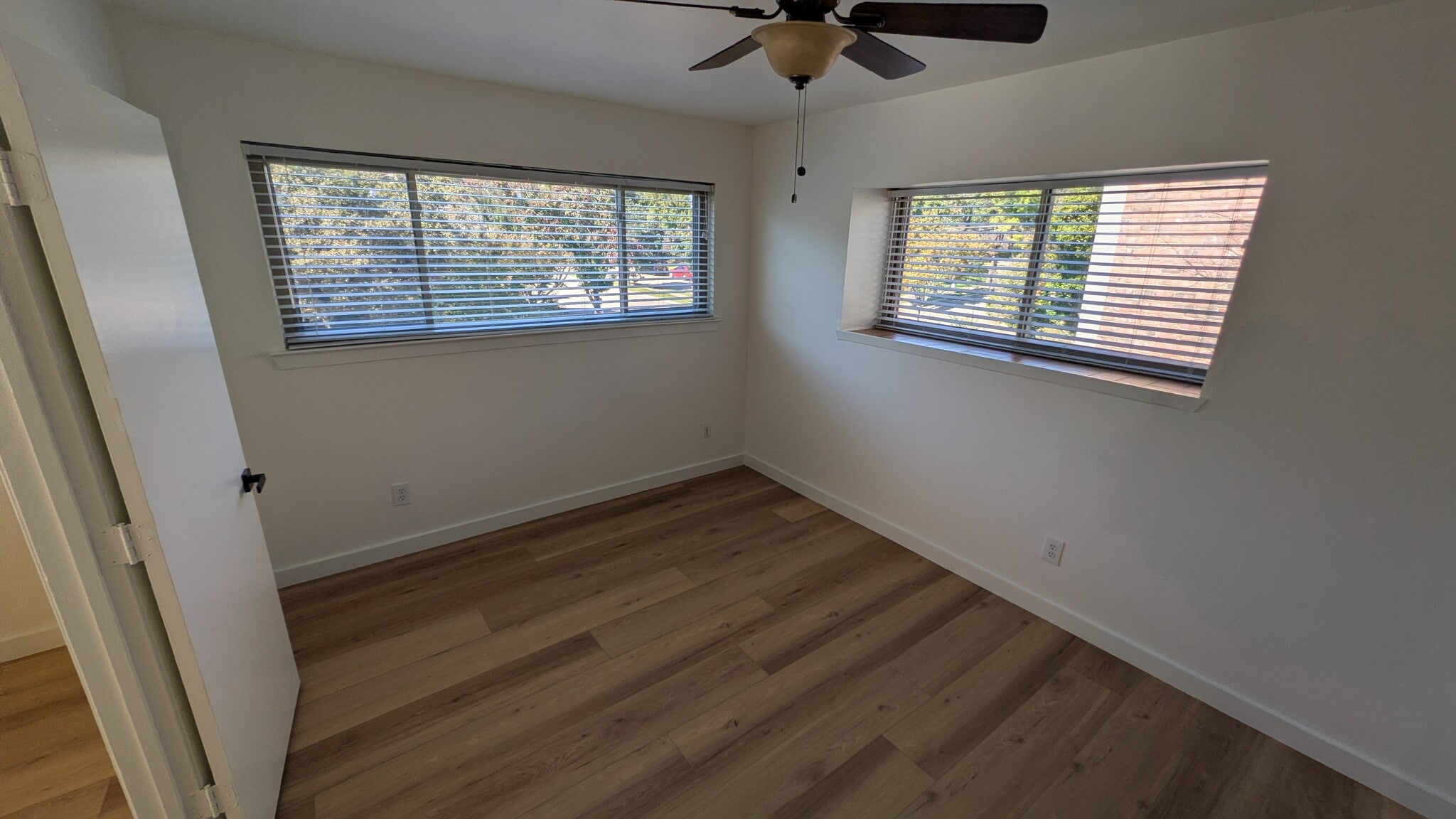 Building Photo - 3944 Buena Vista St