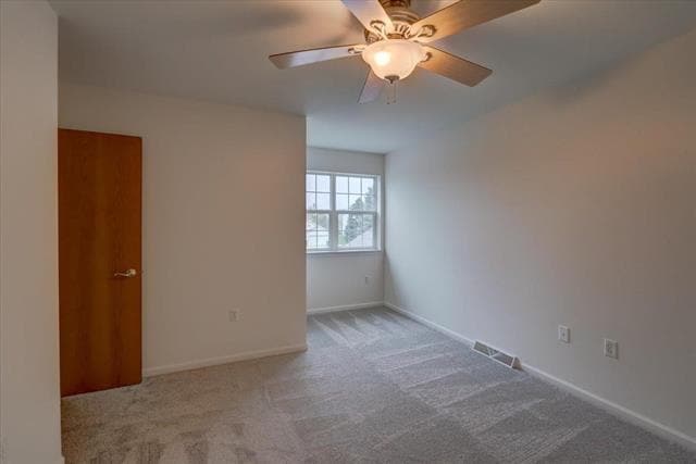 Building Photo - 3020 Selkirk Dr