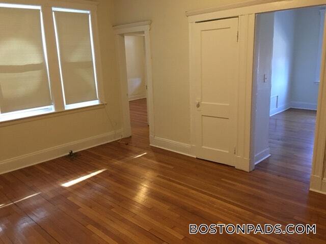 Building Photo - 1634 Commonwealth Ave