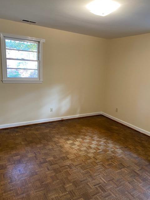 Building Photo - 126 Gayle St