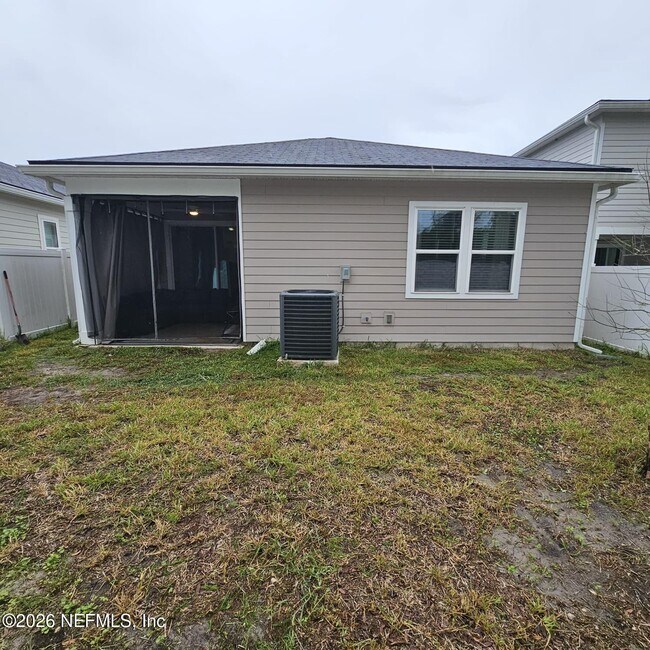Building Photo - 883 Cedar Slough Dr