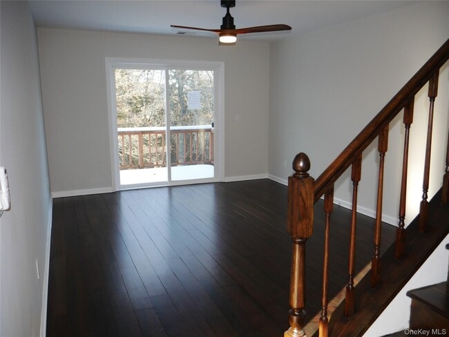 Building Photo - 18 Deer Crossing Dr