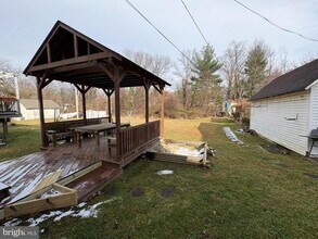 Building Photo - 6317 Pearce Ave