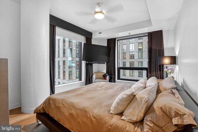 Building Photo - 1650 Silver Hill Dr