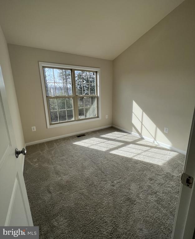 Building Photo - 16005 Marsh Pl