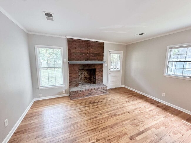 Building Photo - 626 Shotwell St