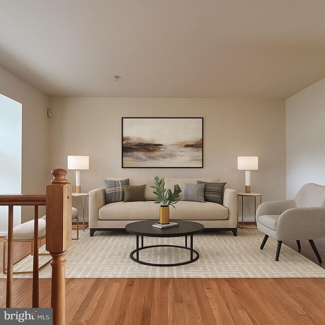 Primary Photo - 3723 Apothecary St