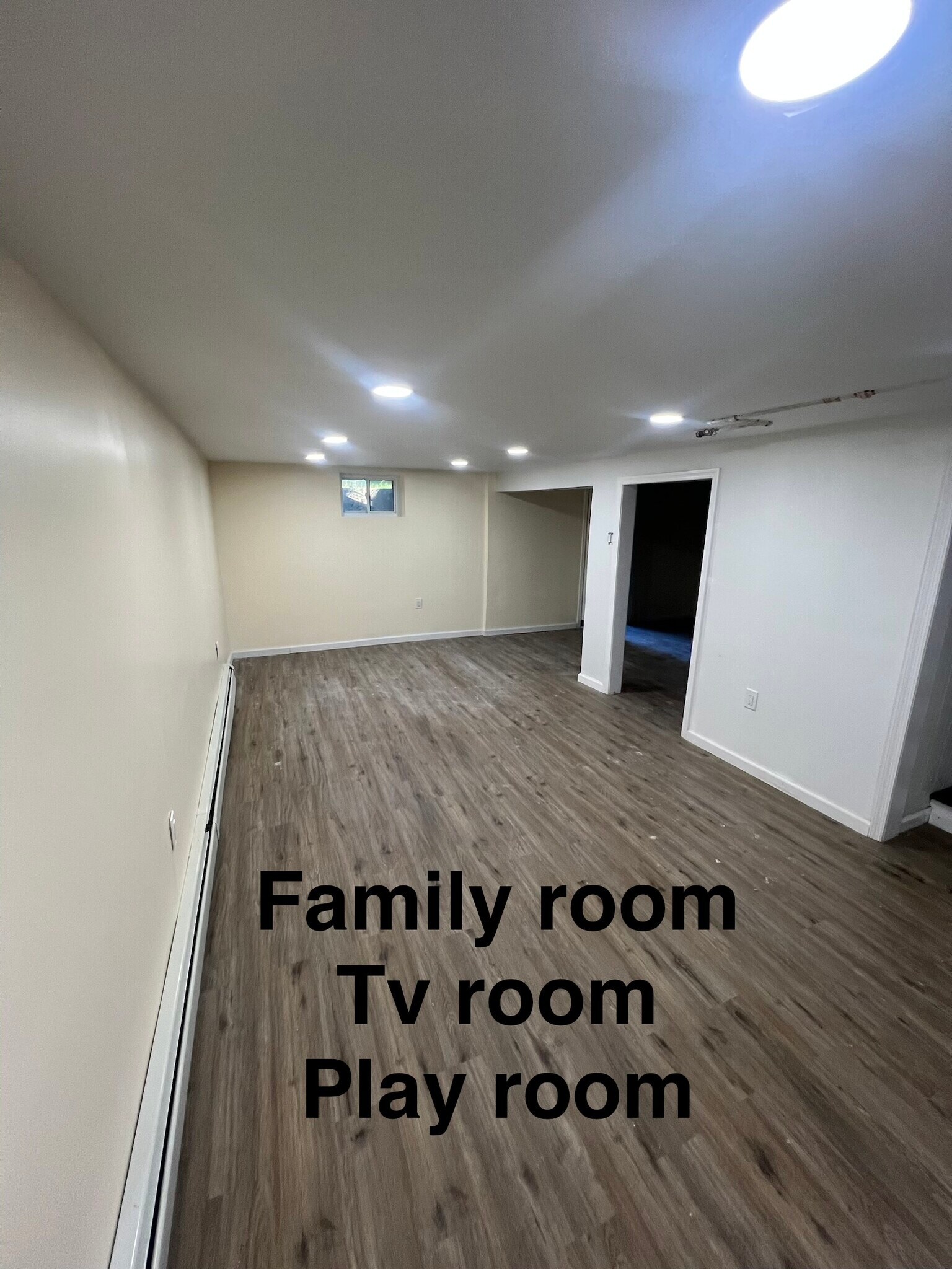 Building Photo - 436 Brook St