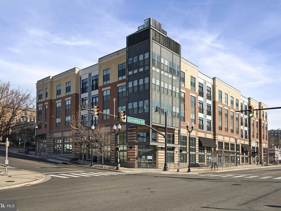 Building Photo - 989 S Buchanan St