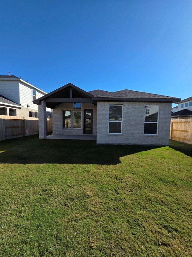 Building Photo - 22110 Taldora Bnd Trl